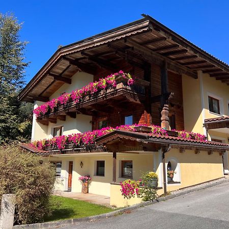 Ferienwohnung Steinbock Terrasse, Gartensauna, Garten, Grillplatz Stumm Buitenkant foto