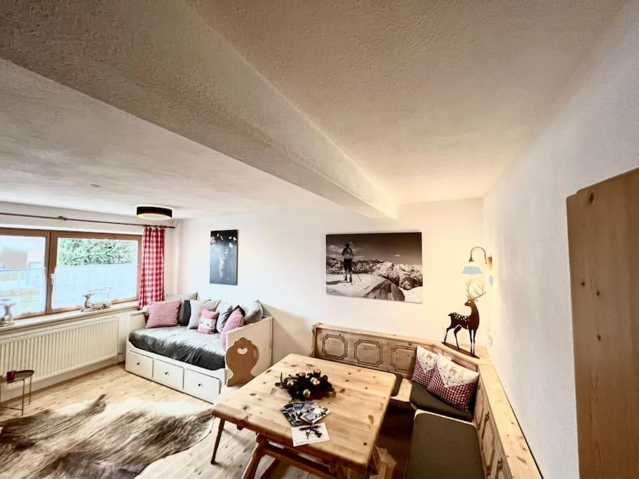Ferienwohnung Steinbock Terrasse, Gartensauna, Garten, Grillplatz Stumm Buitenkant foto